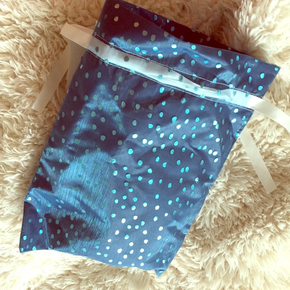 Bundle of 2: Purple grey lines Polka dot metallic blue drawstring bags - Picture 2 of 5